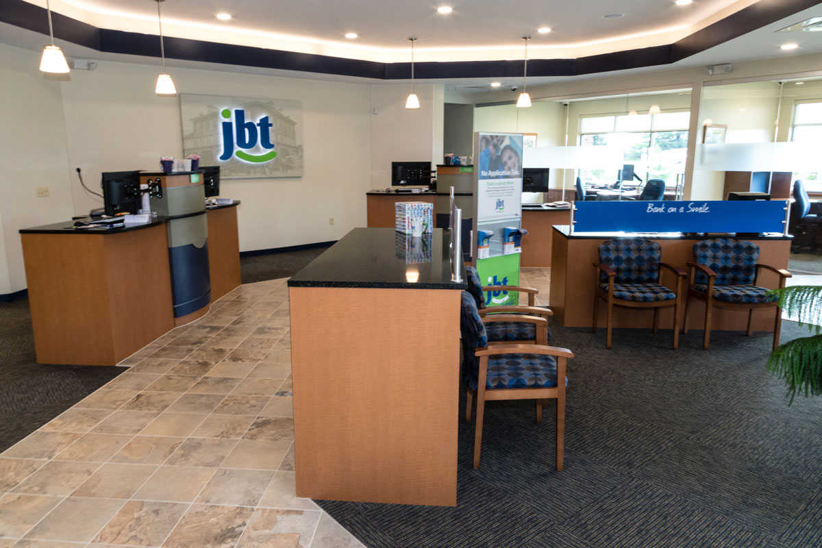 JBT